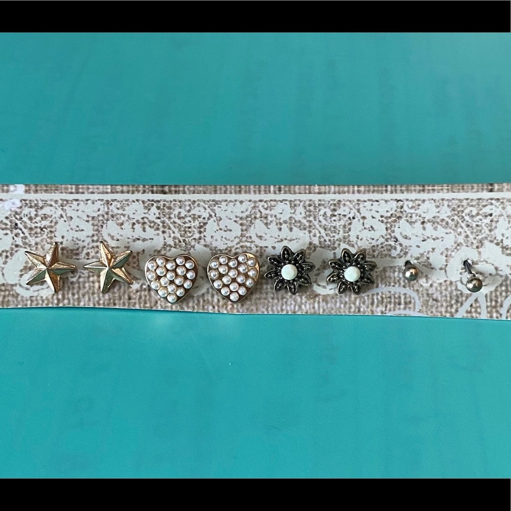 earring set! - Picture 3 of 4